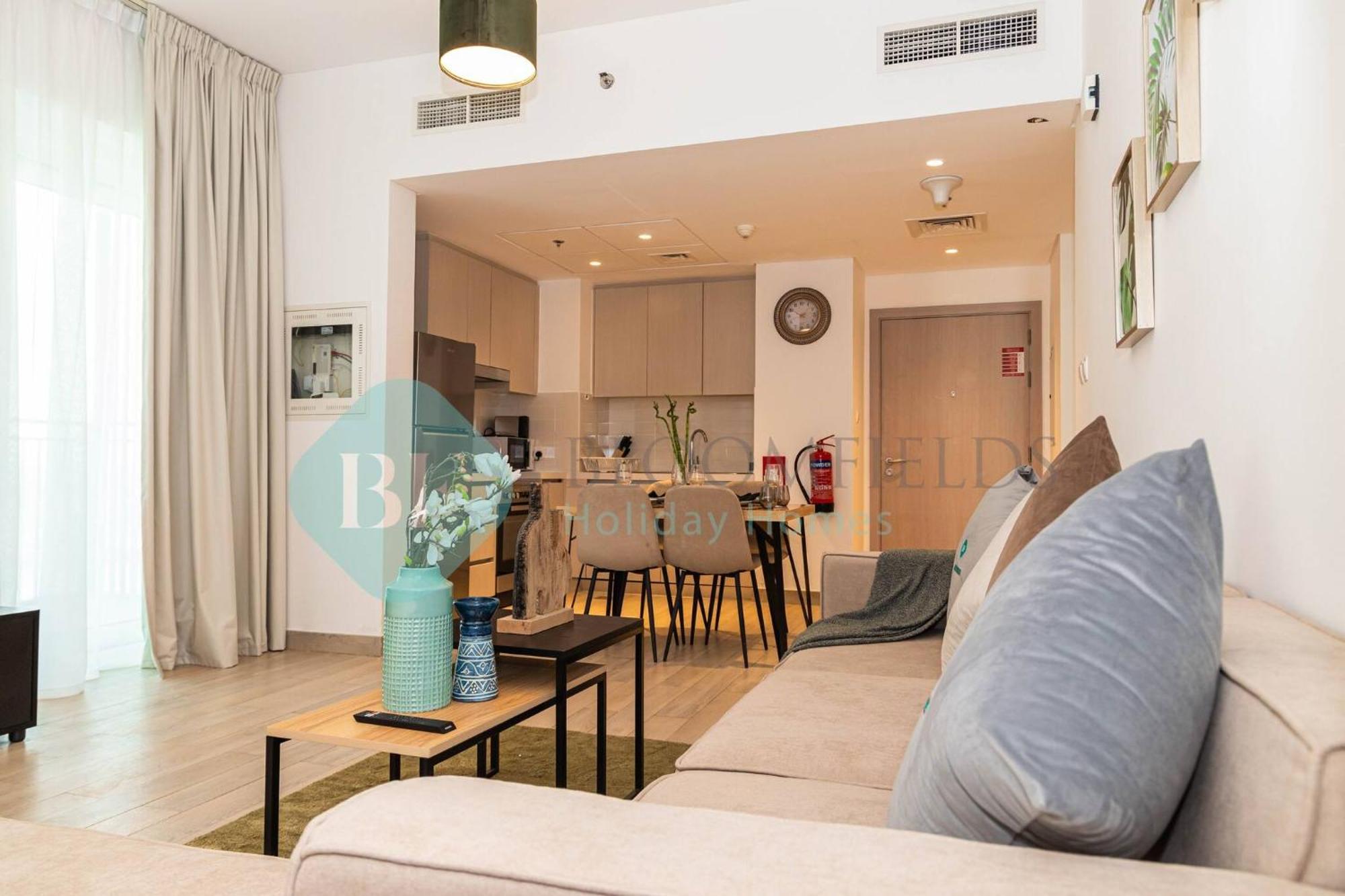 Bloomfields Stylish 1br In Waters Edge Yas Island Appartement