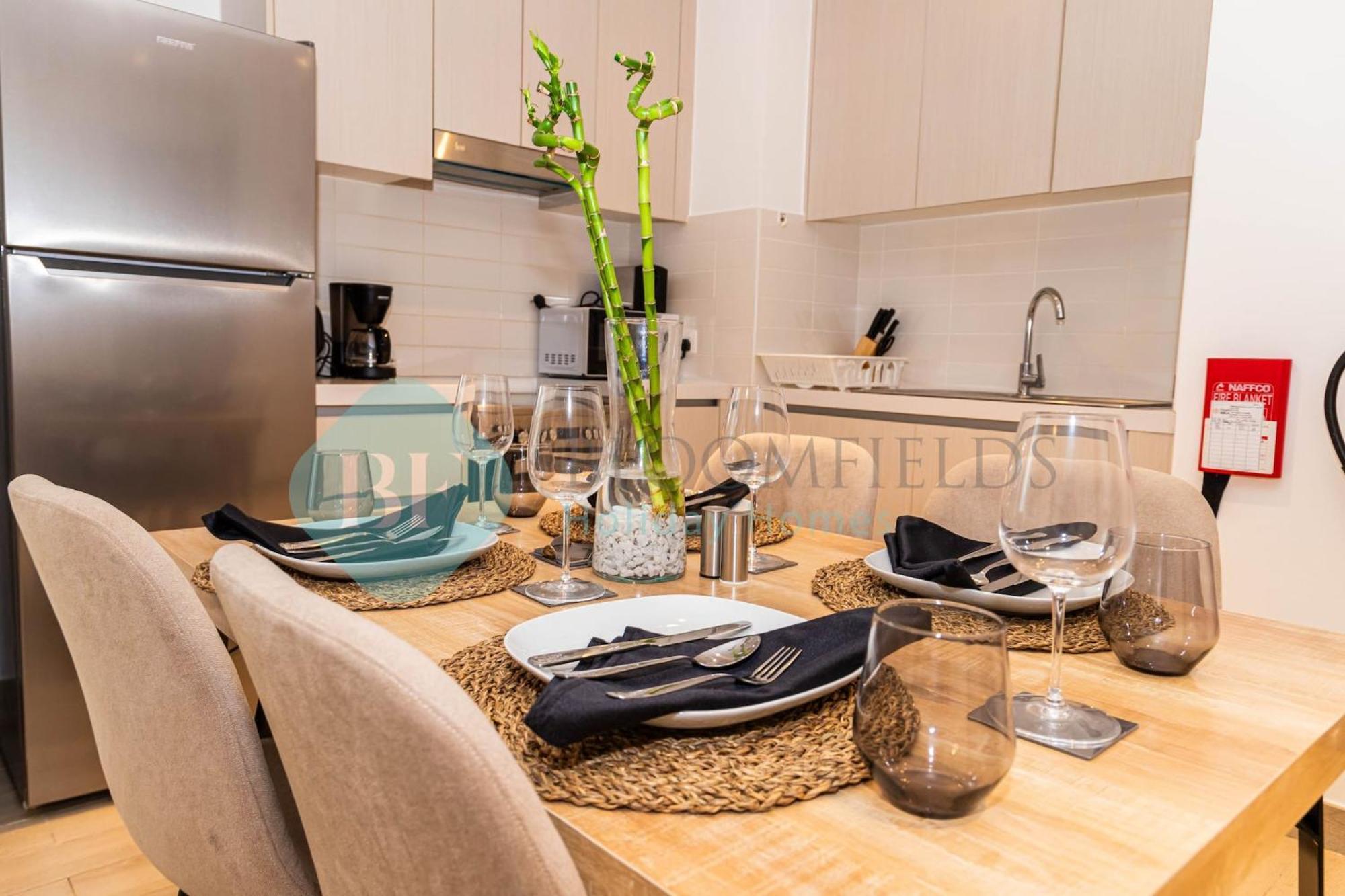 Bloomfields Stylish 1br In Waters Edge Yas Island Appartement Abou Dabi